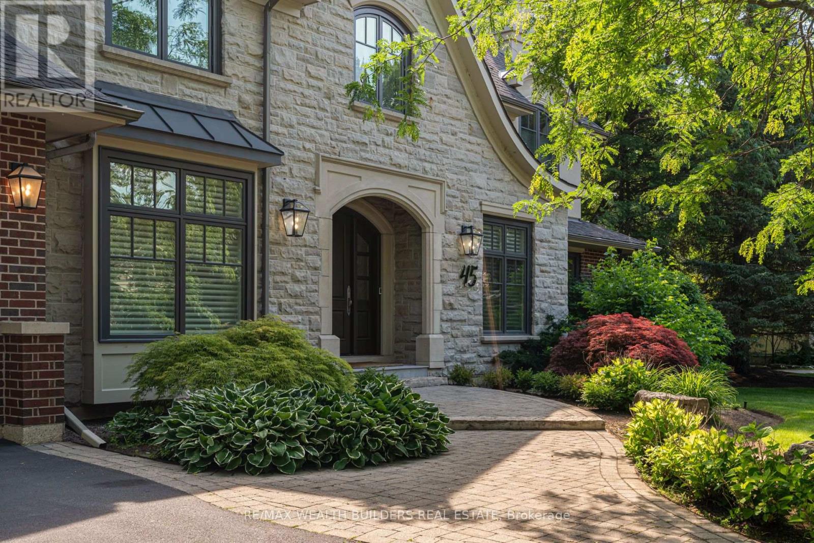 45 Shorewood Place, Oakville, Ontario  L6K 3Y3 - Photo 4 - W13545876
