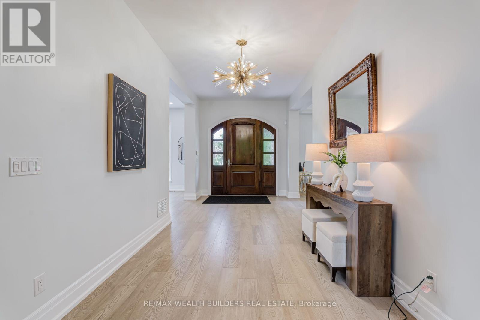 45 Shorewood Place, Oakville, Ontario  L6K 3Y3 - Photo 7 - W13545876