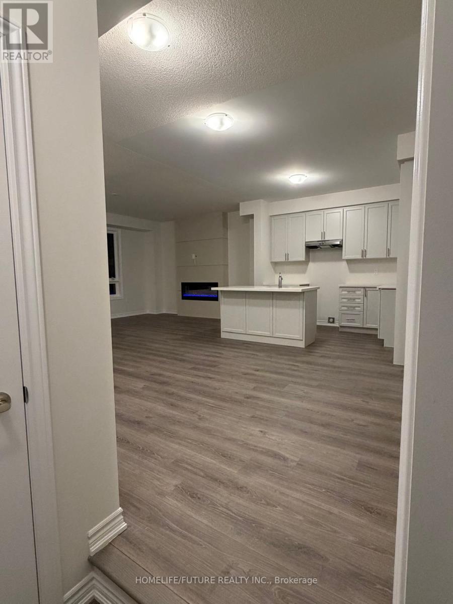 293 Lindsay Street N, Kawartha Lakes, Ontario  K9V 0T4 - Photo 16 - X13546014