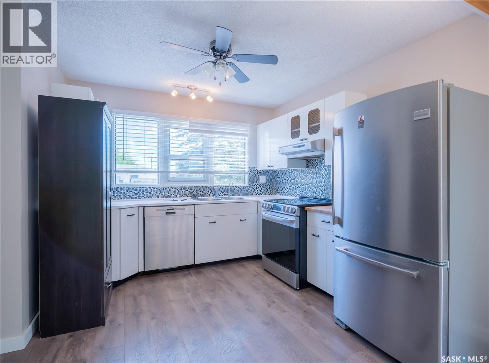 59 Deerwood Crescent, Yorkton, Saskatchewan  S3N 2M4 - Photo 6 - SK038657