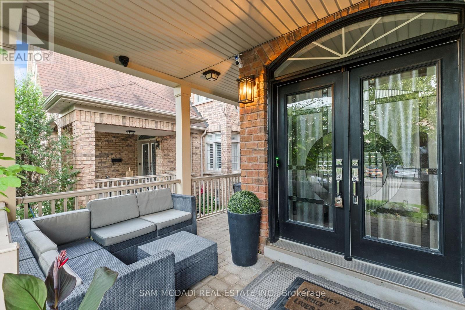 5142 Ancient Stone Avenue, Mississauga, Ontario  L5M 8A9 - Photo 3 - W13025850