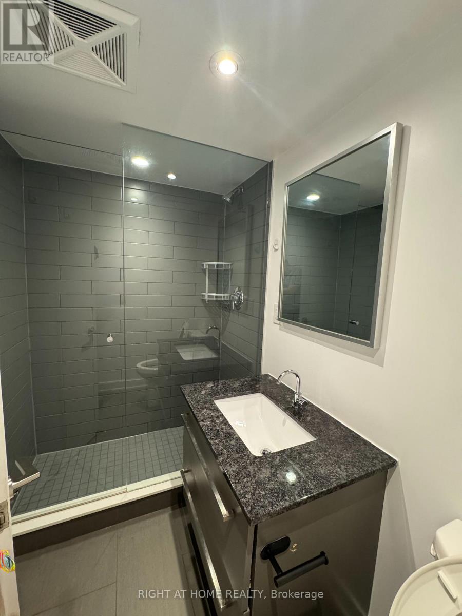 1022 - 160 Flemington Road, Toronto, Ontario  M6A 0A9 - Photo 8 - W13536088