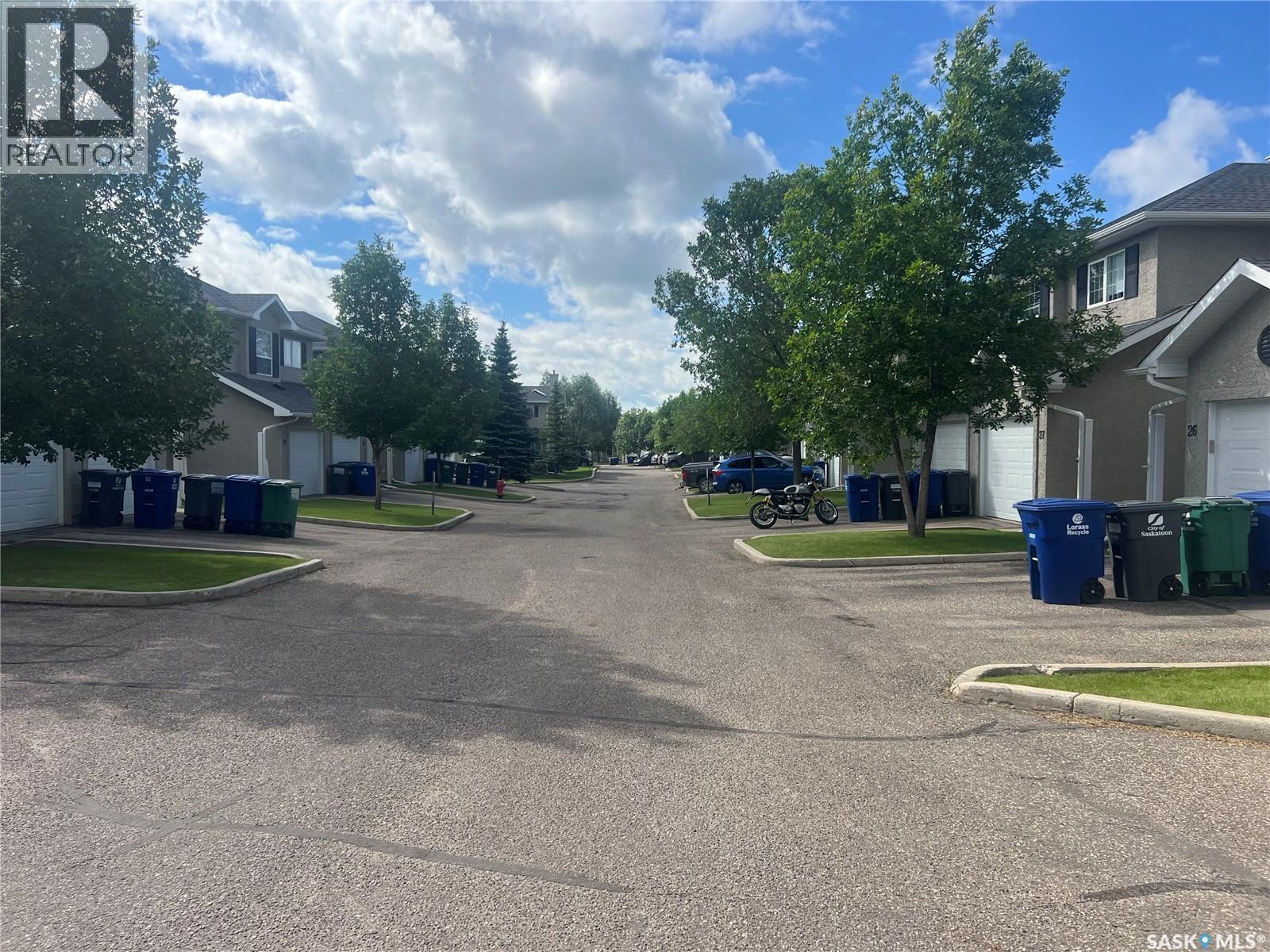 23 103 Banyan Crescent, Saskatoon, Saskatchewan  S7V 1G2 - Photo 3 - SK042134