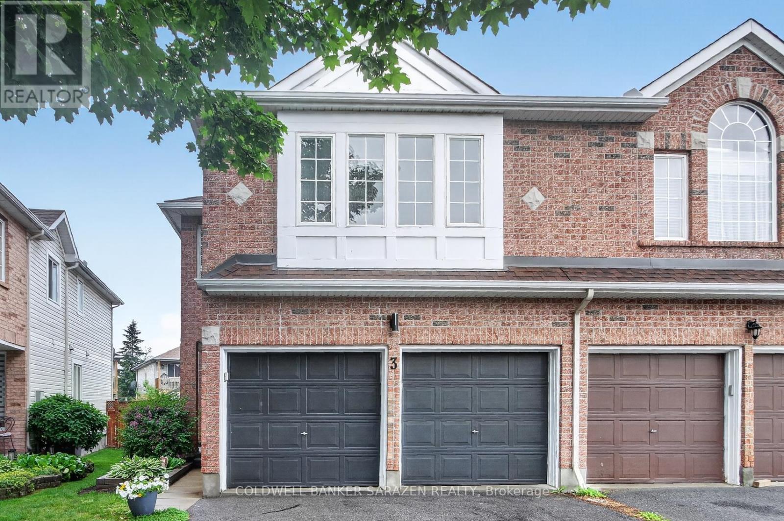 3 CASTLE GLEN CRESCENT, Ottawa, Ontario