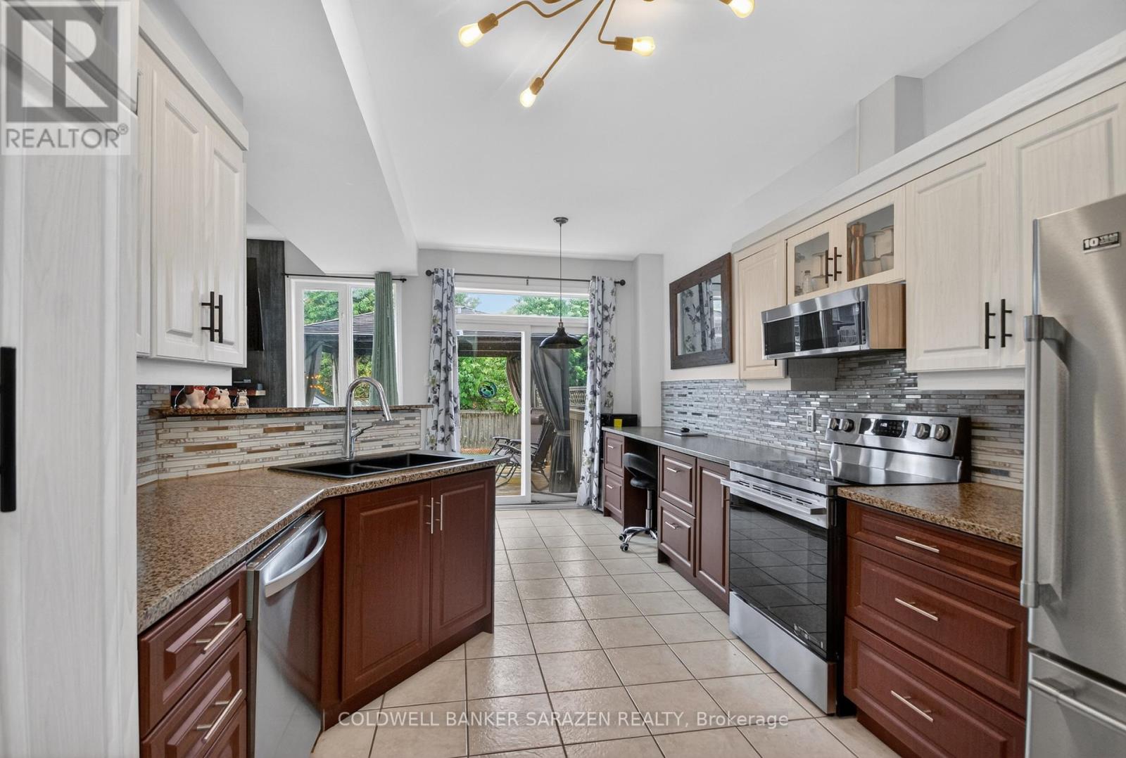 3 Castle Glen Crescent, Ottawa, Ontario  K2L 4G9 - Photo 5 - X13546140