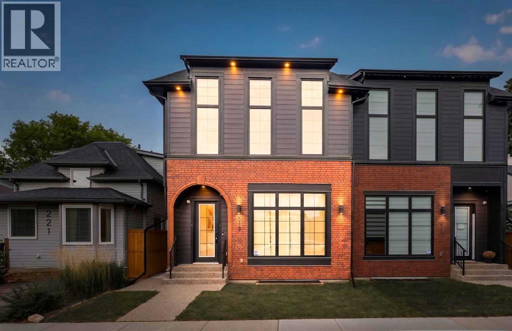 219 18 Avenue NE, Calgary