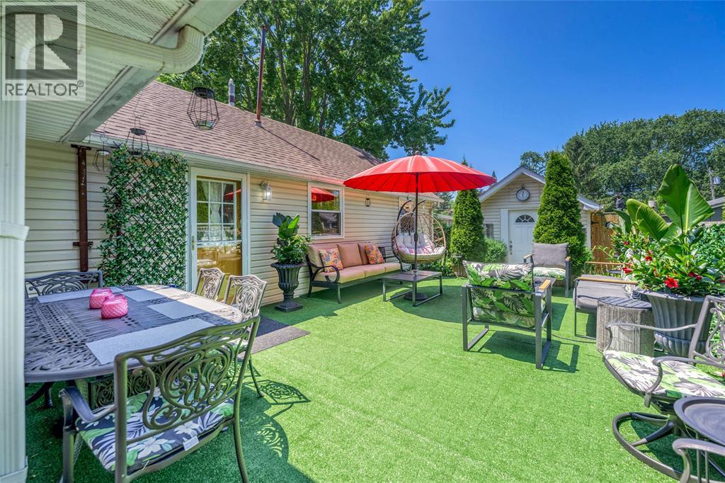2019 Bay Street, Sarnia, Ontario  N0N 1C0 - Photo 12 - 26016551