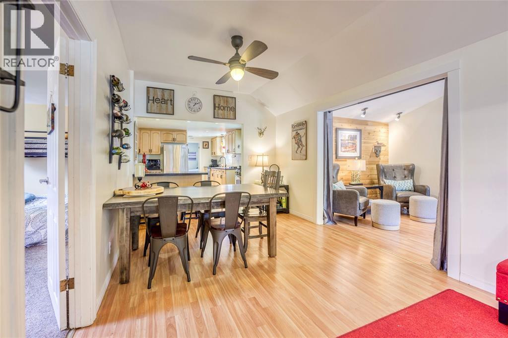 2019 Bay Street, Sarnia, Ontario  N0N 1C0 - Photo 31 - 26016551