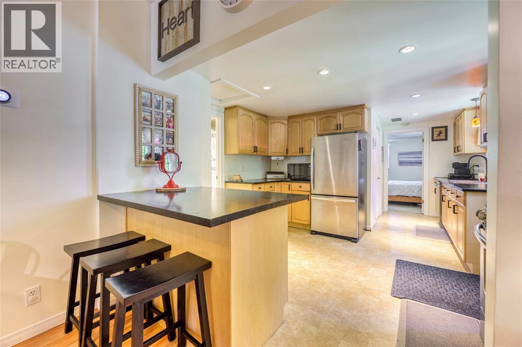 2019 Bay Street, Sarnia, Ontario  N0N 1C0 - Photo 32 - 26016551
