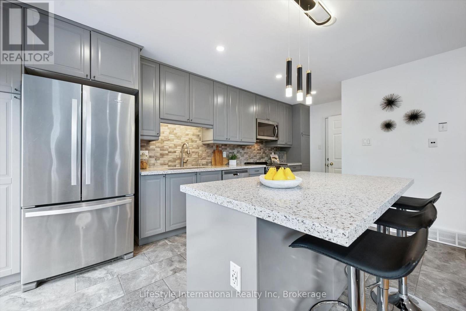 54 Chesterton Lane, Guelph, Ontario  N1E 6S8 - Photo 14 - X13546132