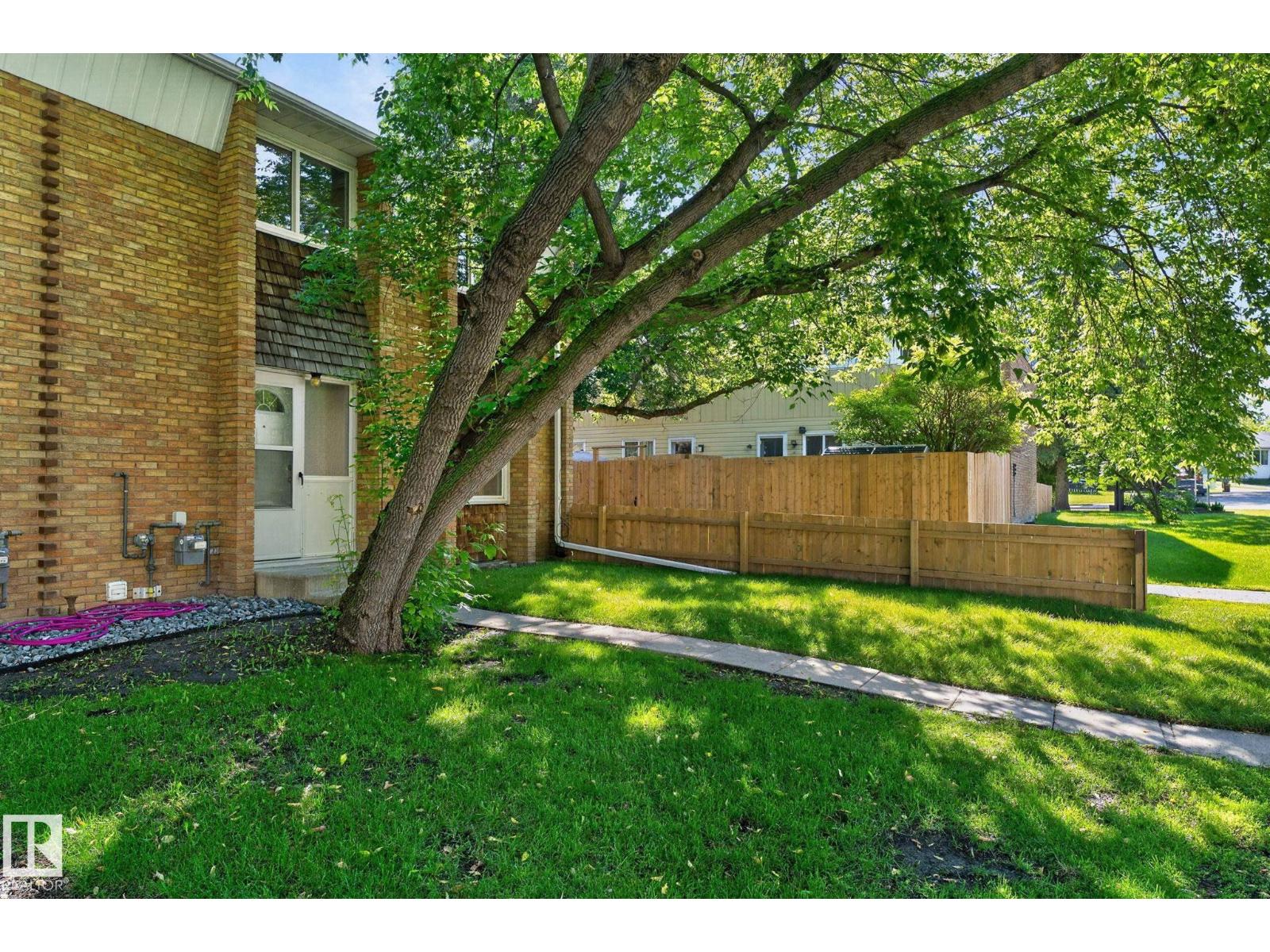 2 Ridgewood, St. Albert, Alberta  T8N 0E9 - Photo 42 - E4498006