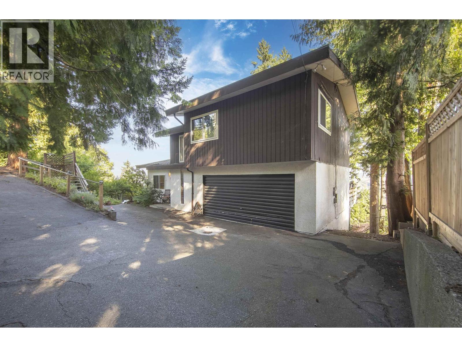 2270 Dawes Hill Road, Coquitlam, British Columbia  V3K 1N3 - Photo 38 - R3144448