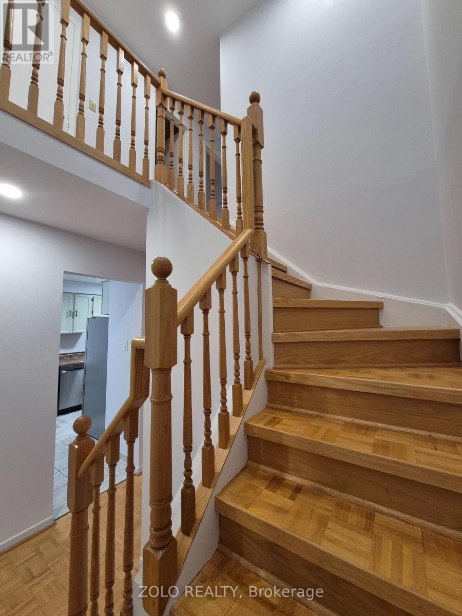 77 Colleen Street, Vaughan (Crestwood-Springfarm-Yorkhill), Ontario  L4J 5G6 - Photo 17 - N13546152