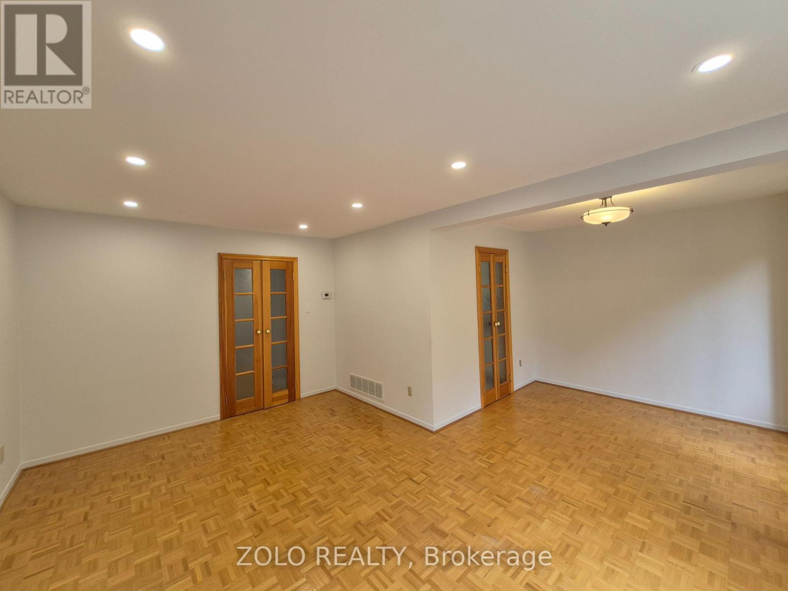 77 Colleen Street, Vaughan (Crestwood-Springfarm-Yorkhill), Ontario  L4J 5G6 - Photo 8 - N13546152