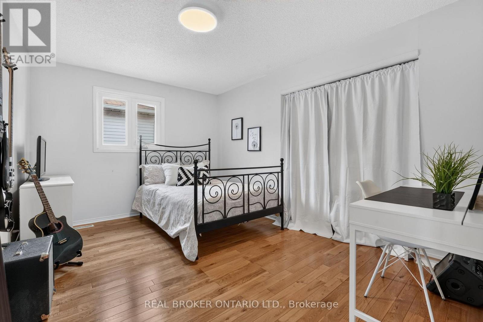 1491 Evenside Crescent, Mississauga, Ontario L5M 3Y3 - Photo 24 - W13546144