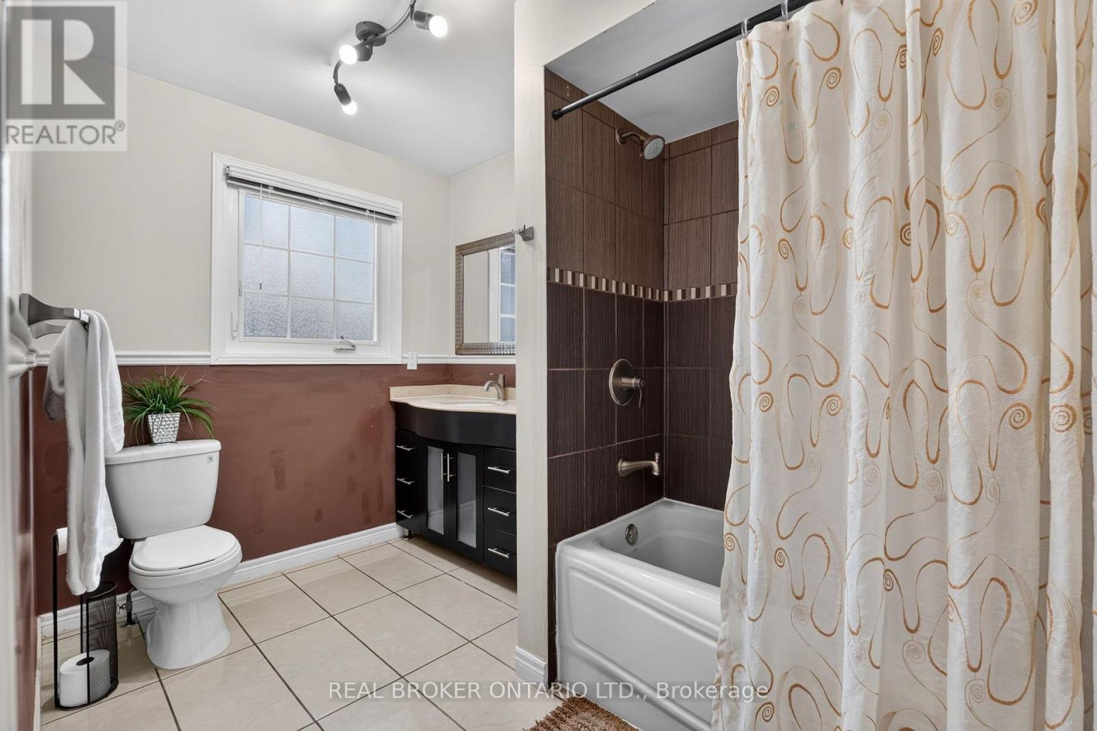 1491 Evenside Crescent, Mississauga, Ontario L5M 3Y3 - Photo 25 - W13546144