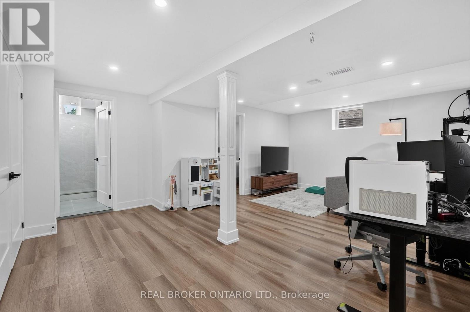 1491 Evenside Crescent, Mississauga, Ontario L5M 3Y3 - Photo 31 - W13546144