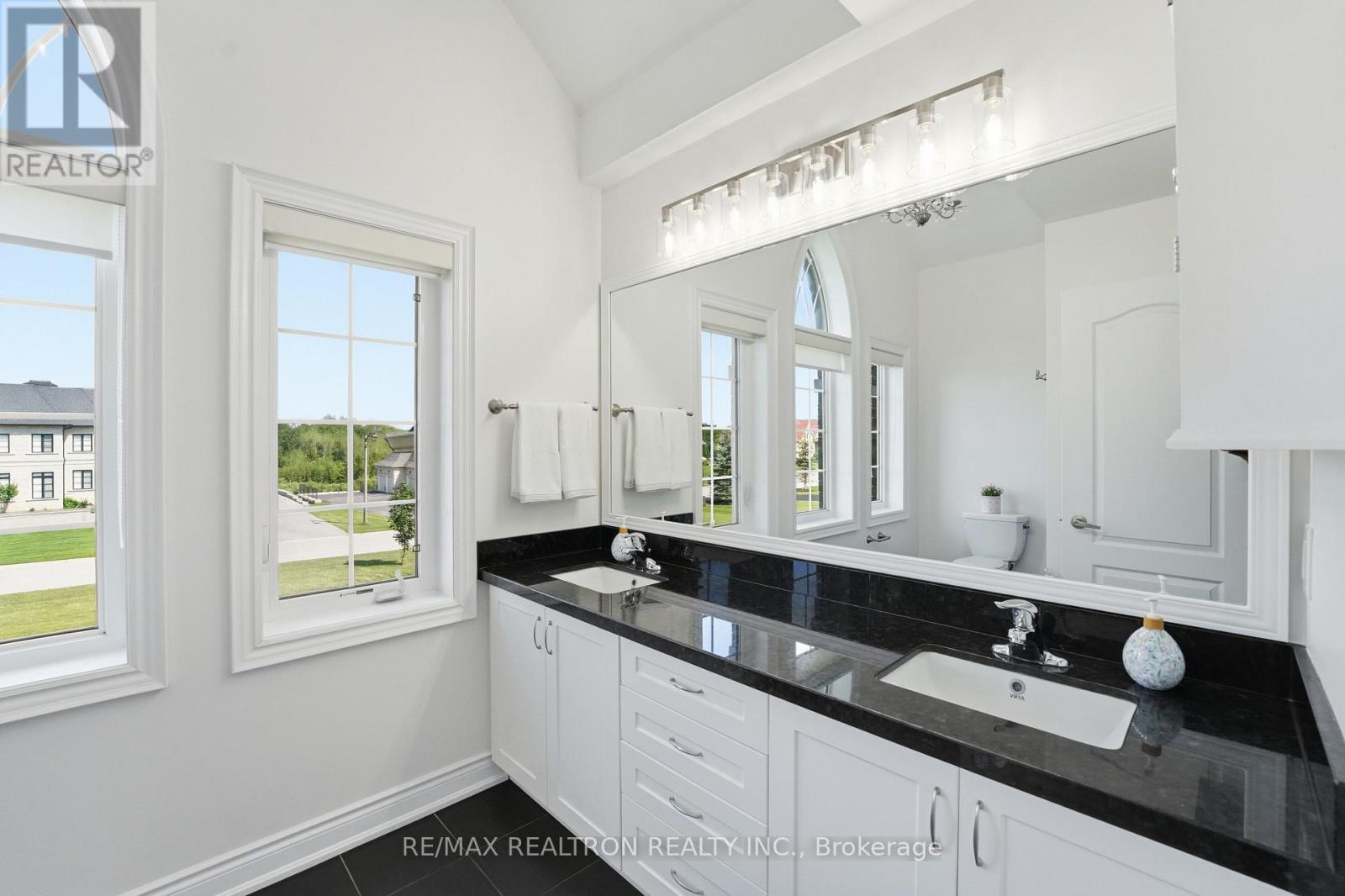 168 Pine Hill Road, Bradford West Gwillimbury, Ontario  L3Z 0H1 - Photo 33 - N13144012