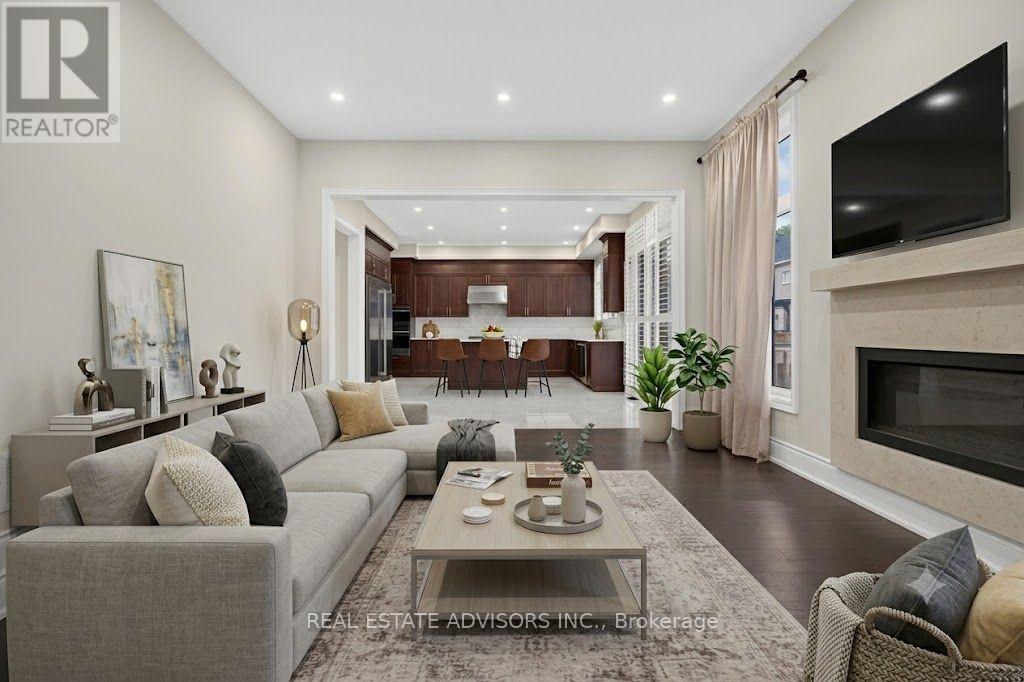 52 Daisy Meadow Crescent, Caledon, Ontario  L7C 4G3 - Photo 8 - W13496522