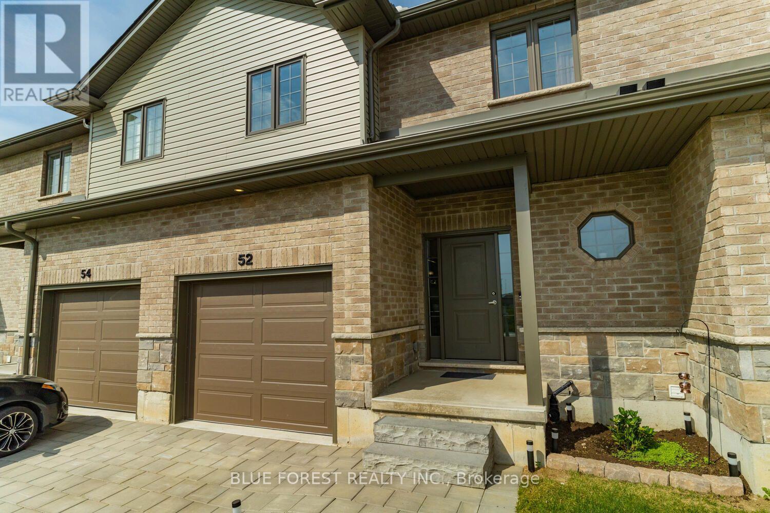52 - 2910 TOKALA TRAIL, London North, Ontario