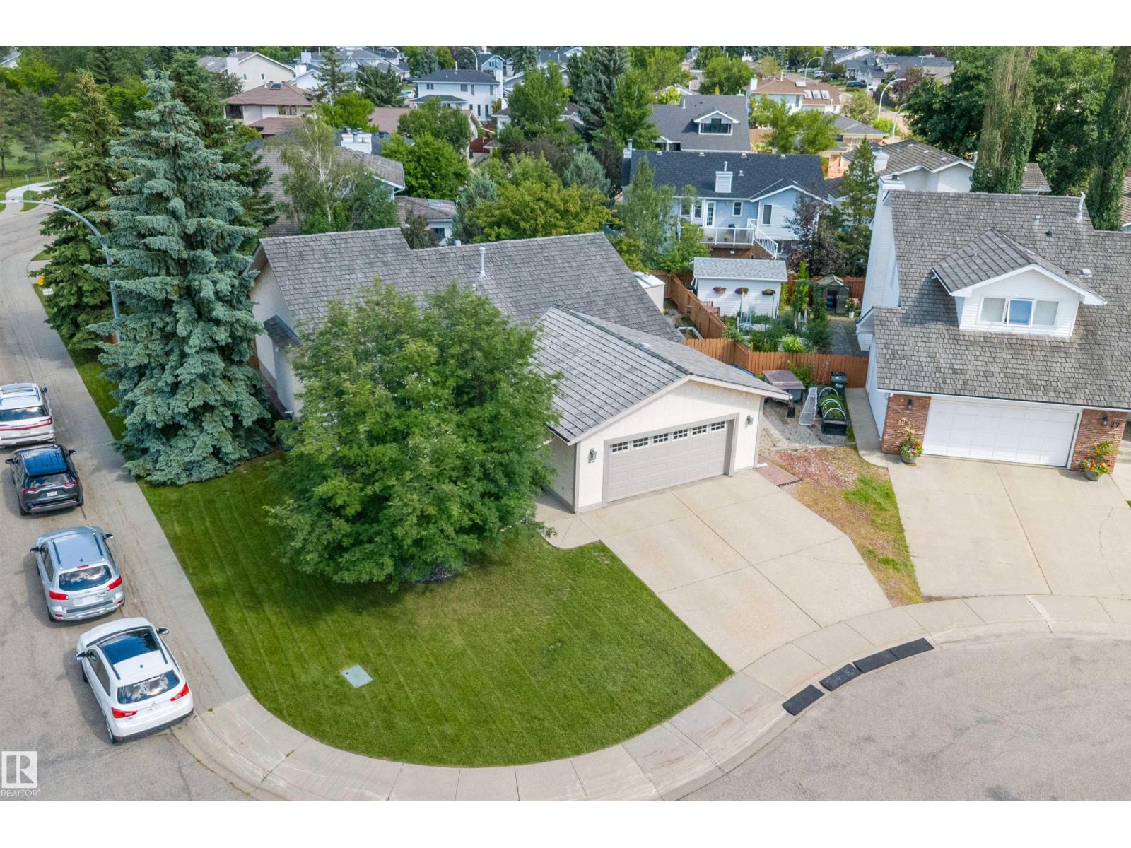 25 NOTTINGHAM CR, Sherwood Park
