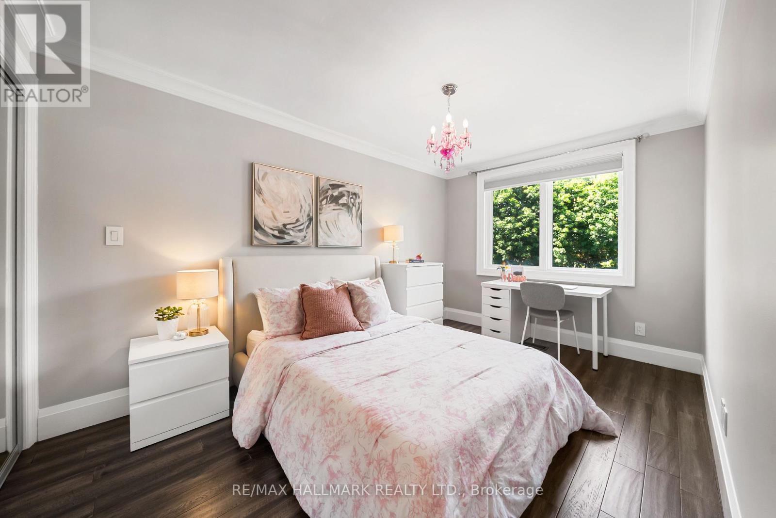 214 Divadale Drive, Toronto, Ontario  M4G 2P7 - Photo 21 - C13546256