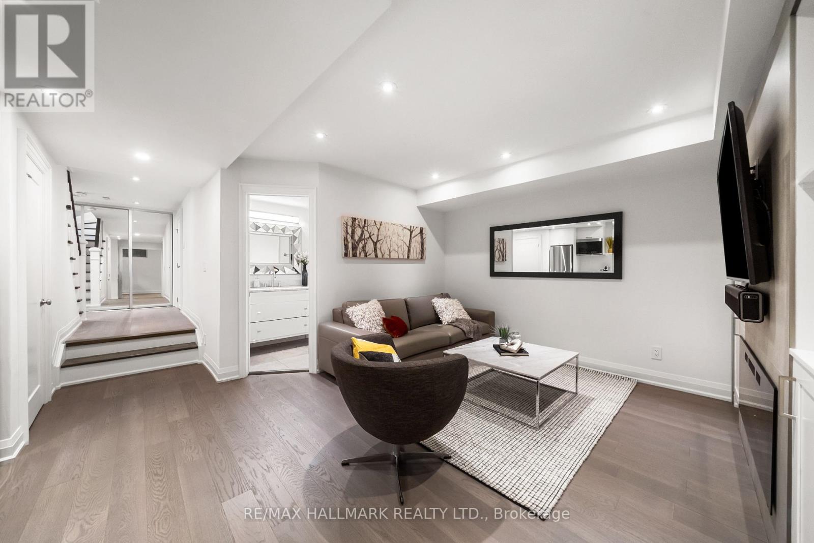 214 Divadale Drive, Toronto, Ontario  M4G 2P7 - Photo 30 - C13546256