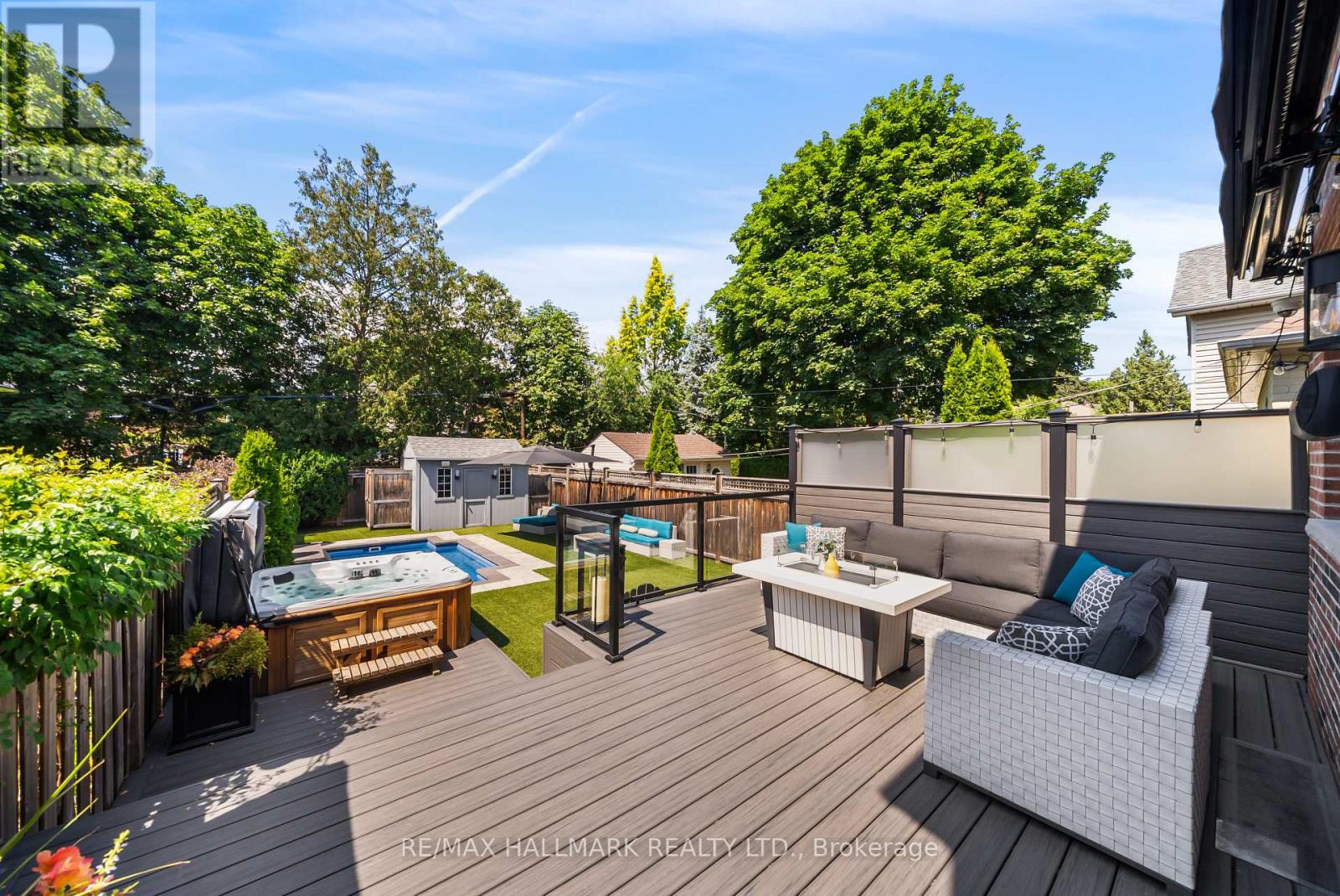214 Divadale Drive, Toronto, Ontario  M4G 2P7 - Photo 38 - C13546256