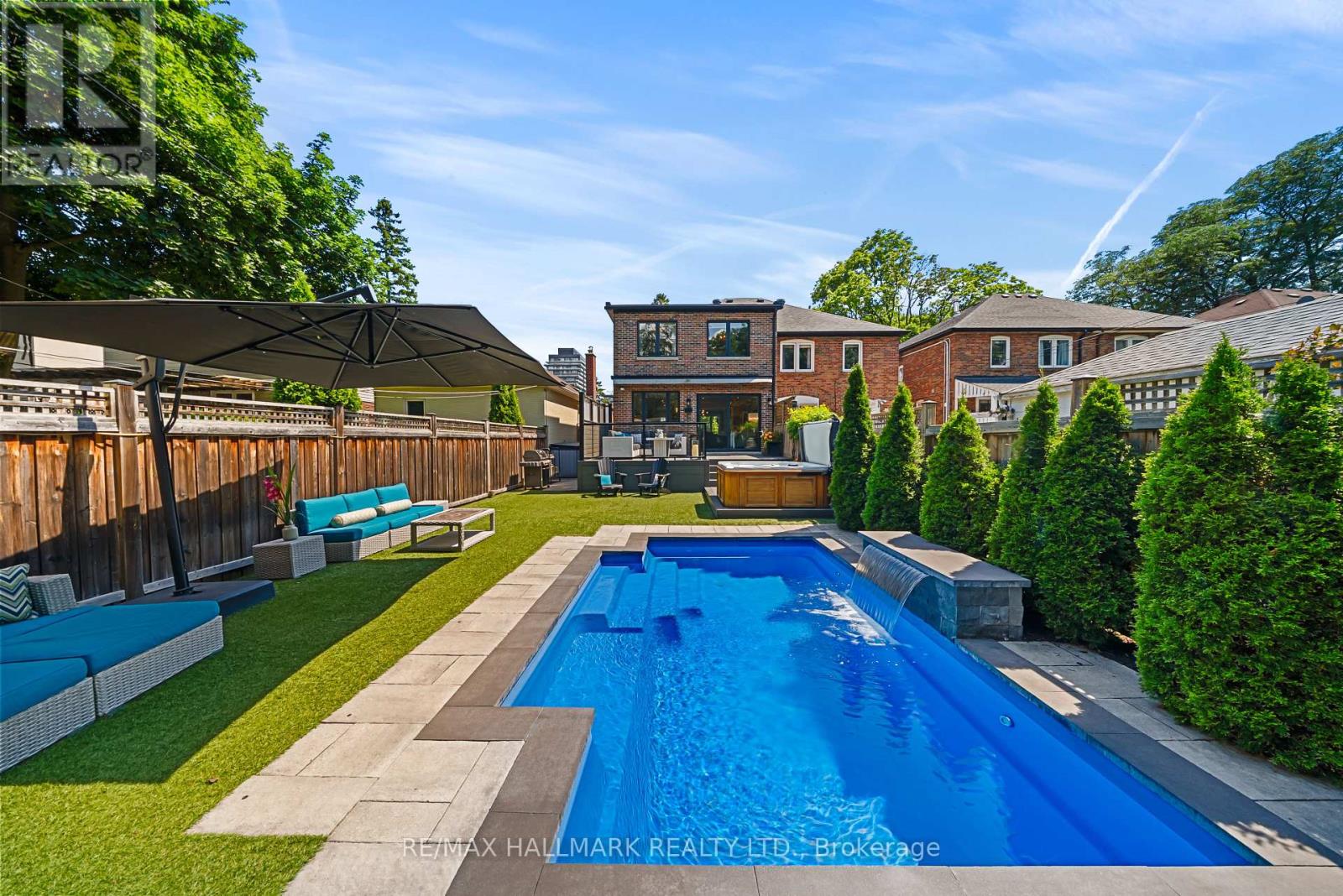 214 Divadale Drive, Toronto, Ontario  M4G 2P7 - Photo 44 - C13546256