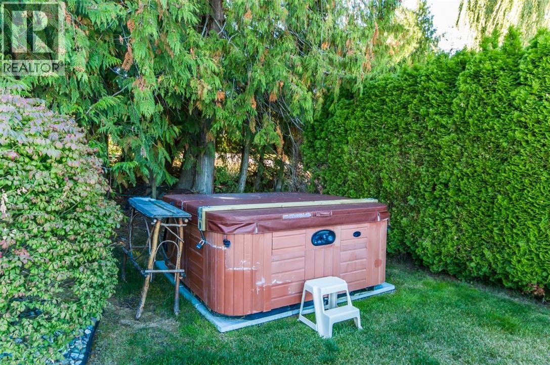 697 Viel Road, Sorrento, British Columbia  V0E 2W1 - Photo 30 - 10394034