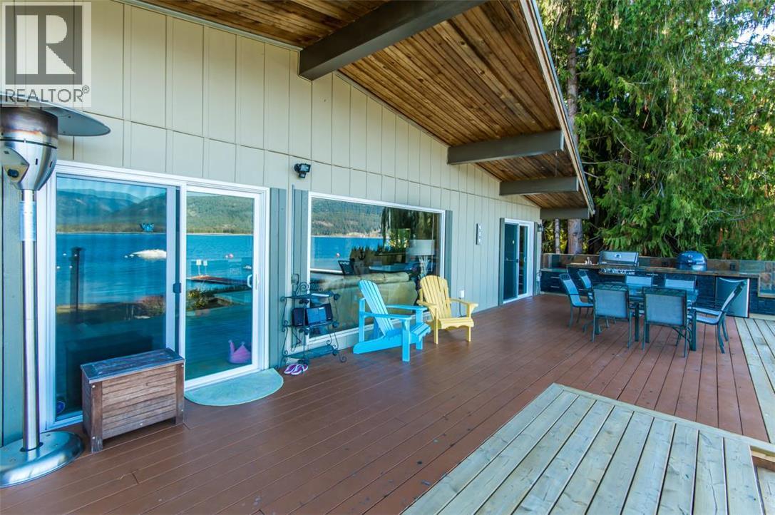 697 Viel Road, Sorrento, British Columbia  V0E 2W1 - Photo 22 - 10394034