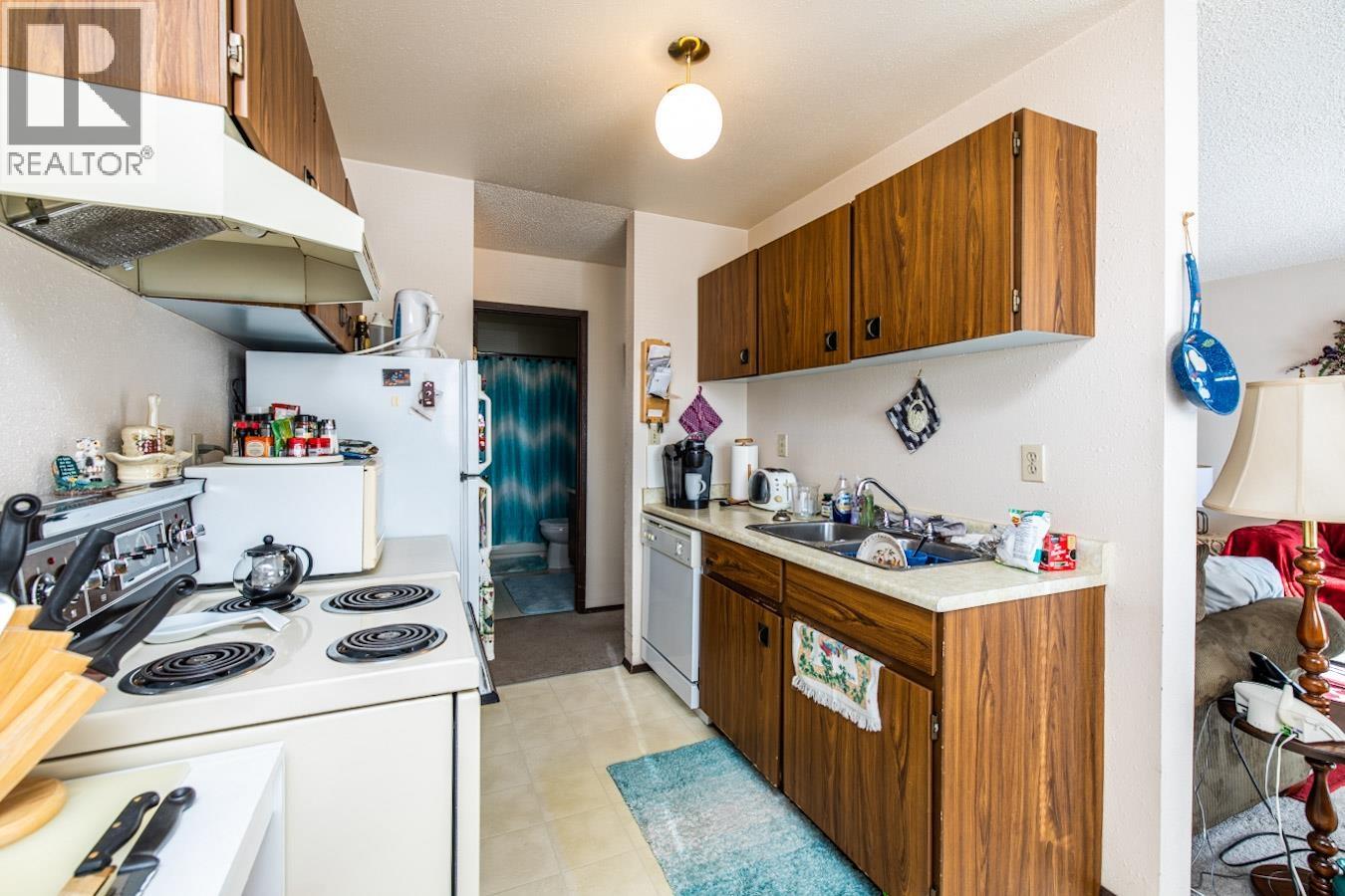 1775 6th Avenue, Prince George, British Columbia  V2L 3N7 - Photo 4 - C8080298