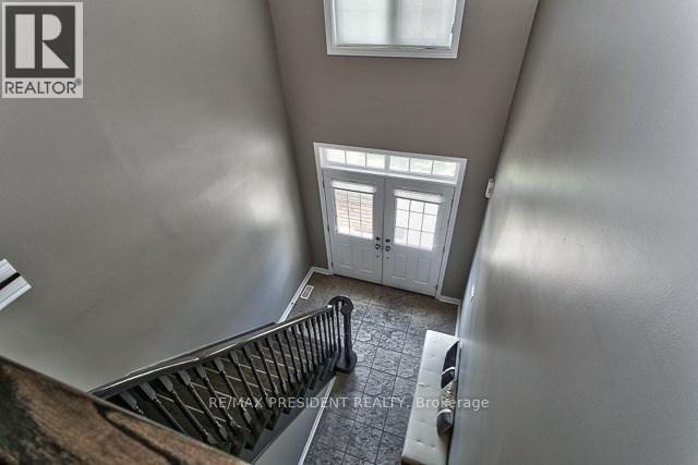 2361 Baronwood Drive, Oakville, Ontario  L6M 0J8 - Photo 13 - W13546252