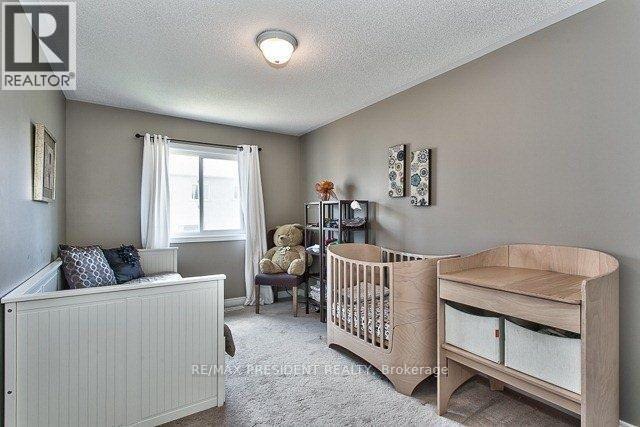 2361 Baronwood Drive, Oakville, Ontario  L6M 0J8 - Photo 16 - W13546252
