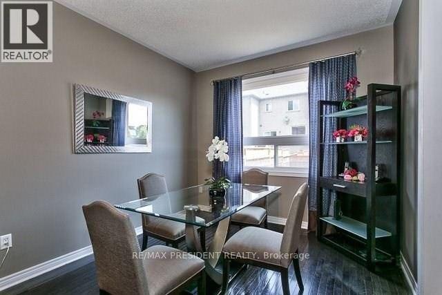 2361 Baronwood Drive, Oakville, Ontario  L6M 0J8 - Photo 6 - W13546252