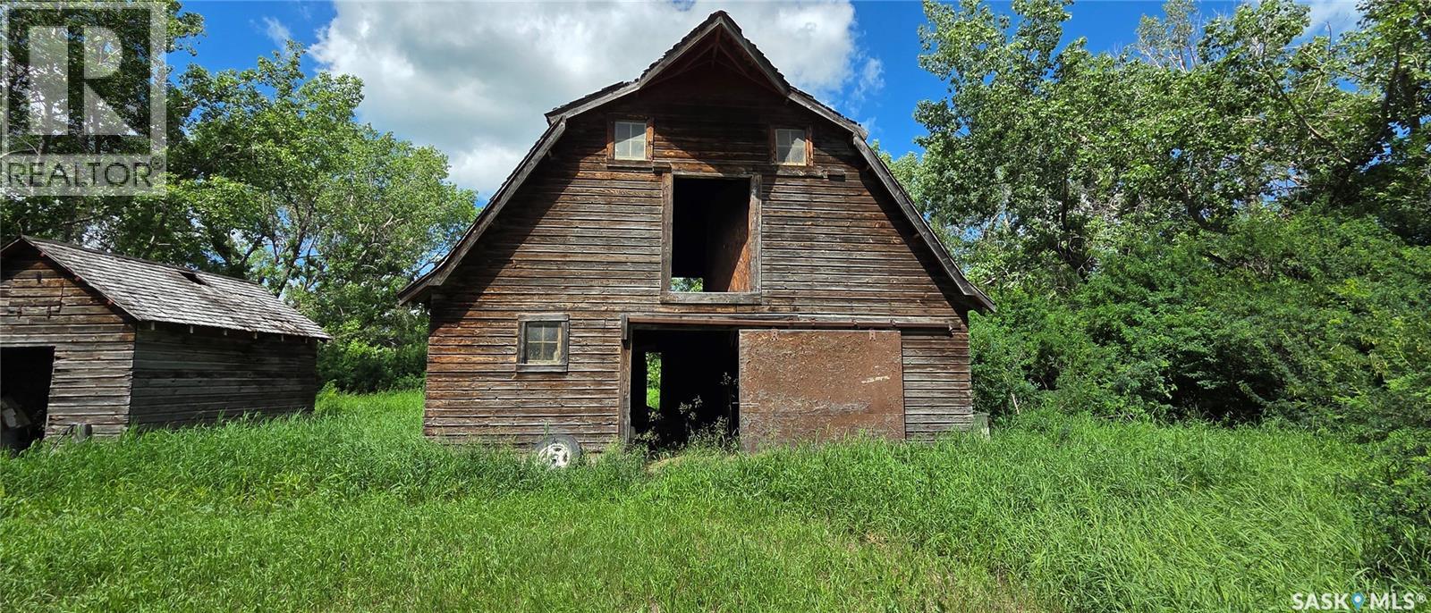 Tremblay Acreage & Off Grid Guest House, Lakeview Rm No. 337, Saskatchewan  S0A 0N0 - Photo 3 - SK042017