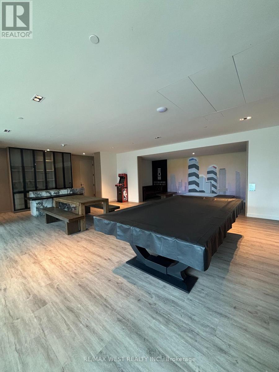 5805 Lph - 4015 The Exchange, Mississauga, Ontario  L5B 0N9 - Photo 17 - W13435024