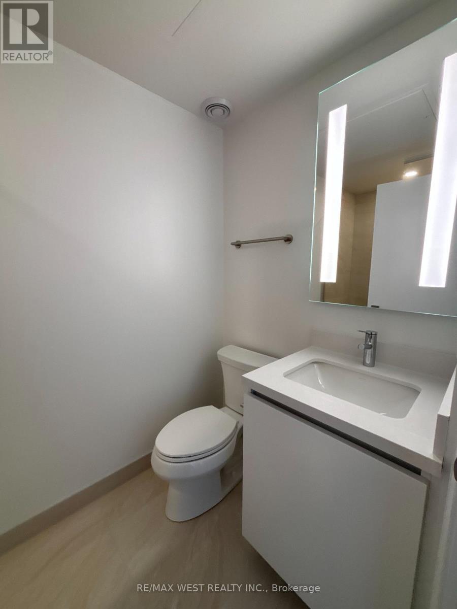 5805 Lph - 4015 The Exchange, Mississauga, Ontario  L5B 0N9 - Photo 12 - W13435024