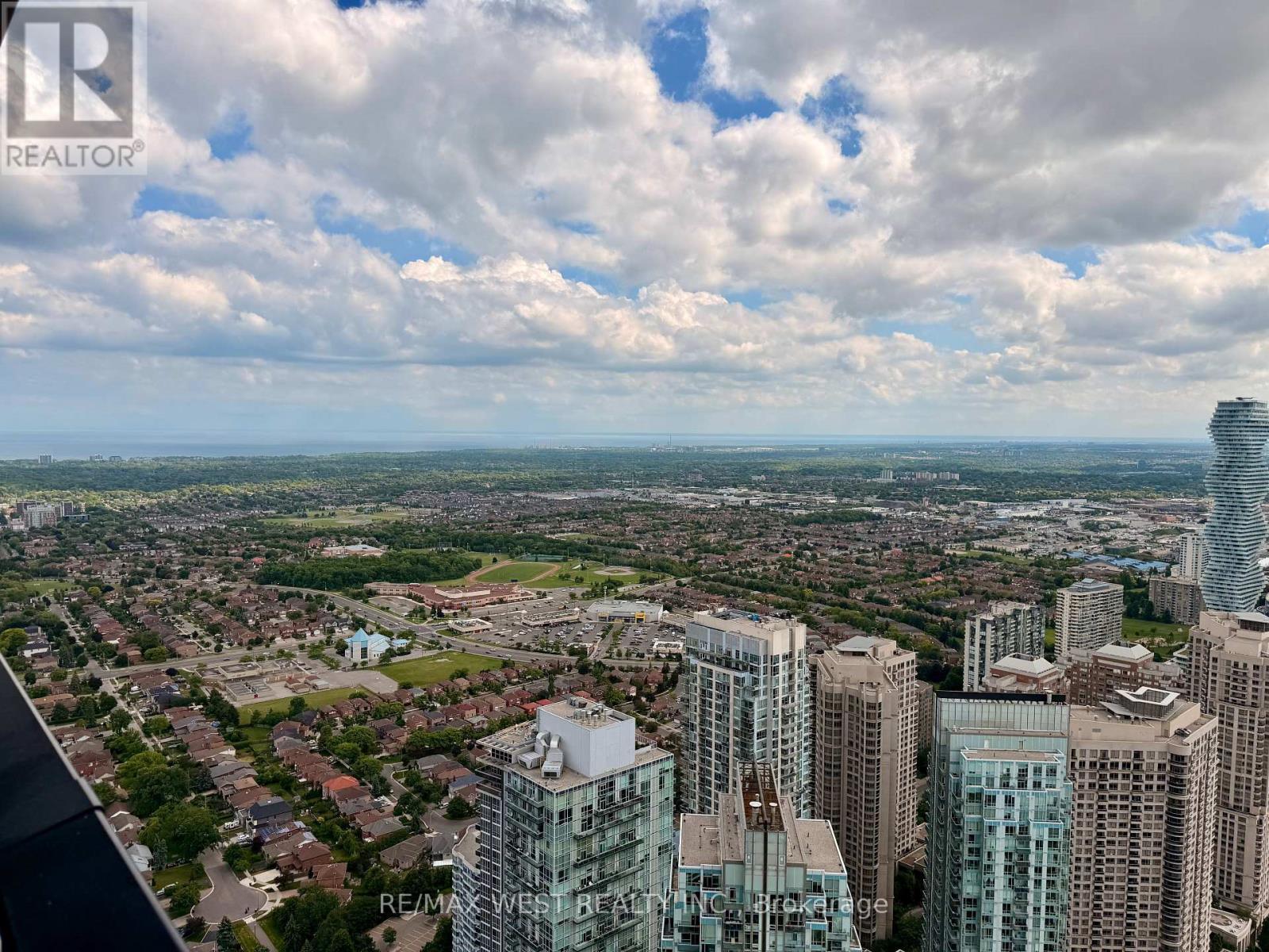 5805 Lph - 4015 The Exchange, Mississauga, Ontario  L5B 0N9 - Photo 2 - W13435024