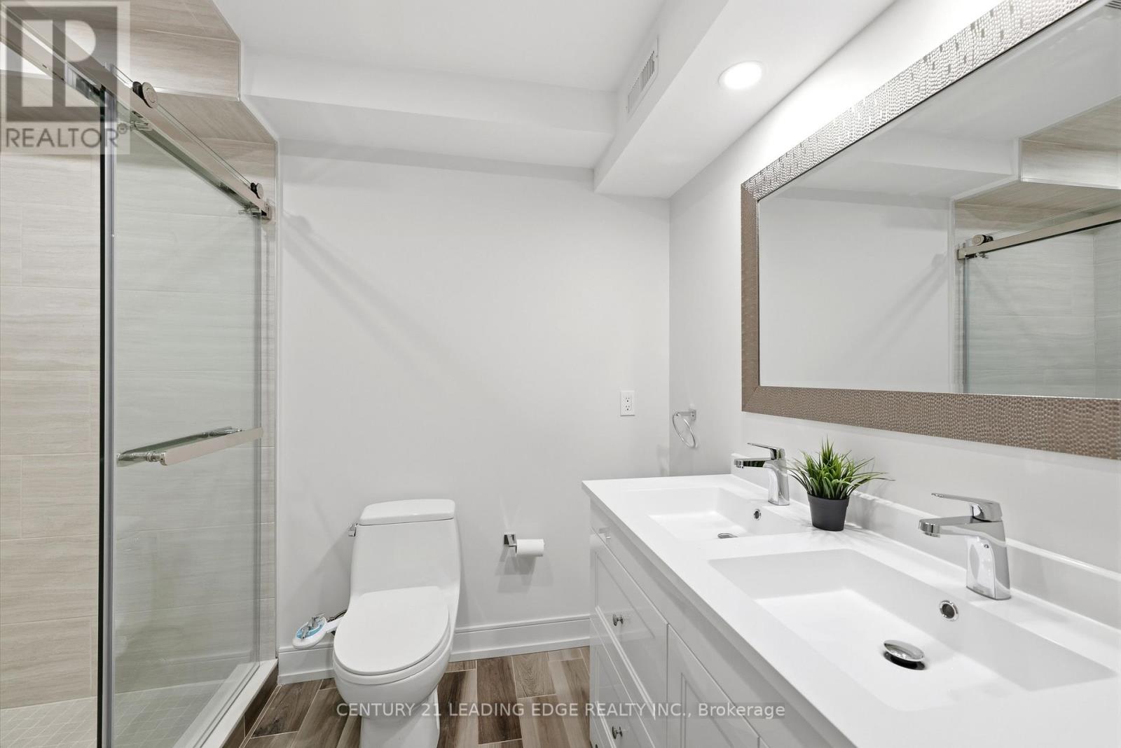 1632 Barbertown Road, Mississauga, Ontario  L5M 6J2 - Photo 39 - W13546002
