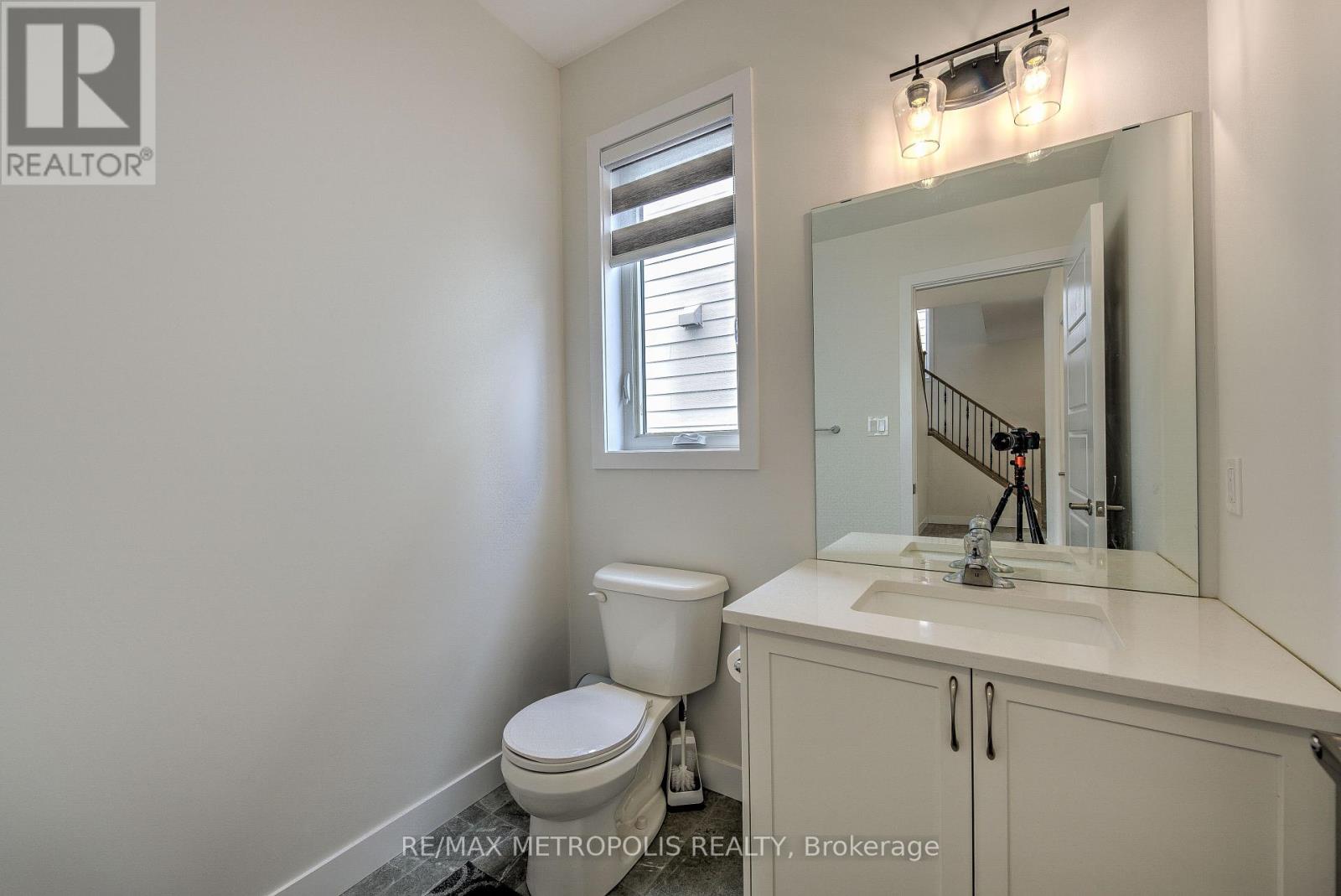 3046 Heardcreek Trail, London North, Ontario  N6G 2S7 - Photo 11 - X13546156