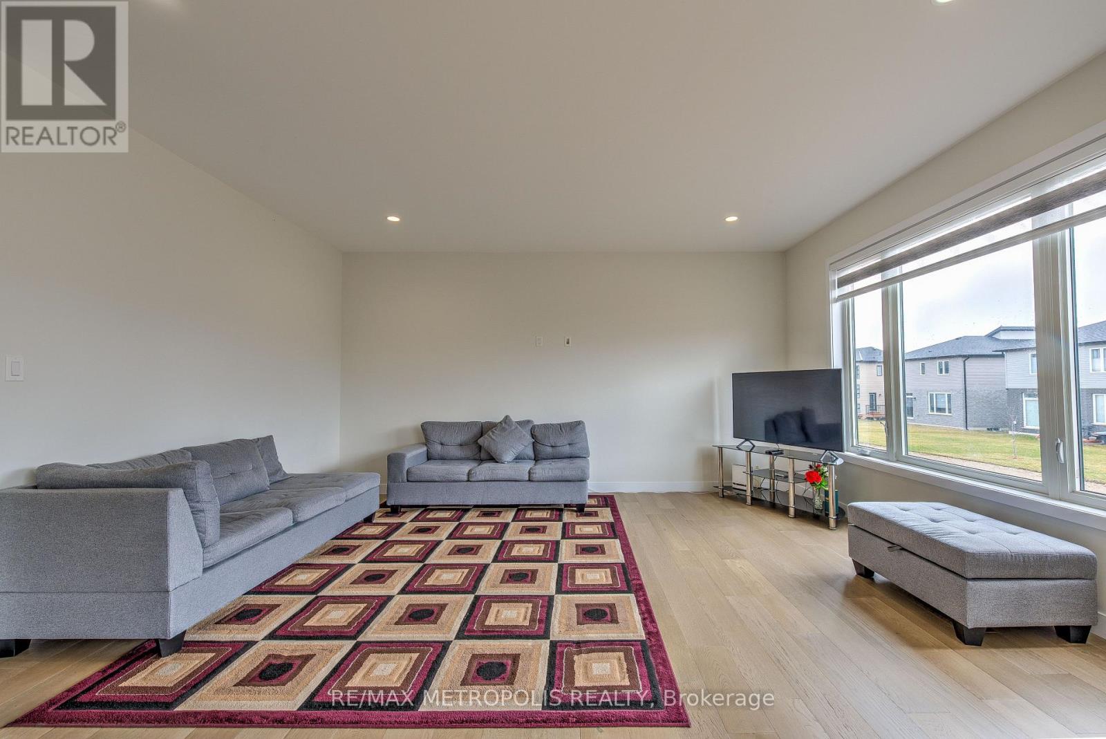 3046 Heardcreek Trail, London North, Ontario  N6G 2S7 - Photo 12 - X13546156