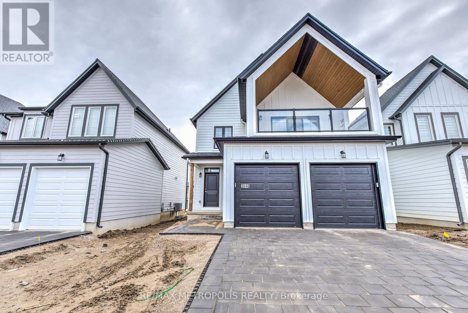 3046 Heardcreek Trail, London North, Ontario  N6G 2S7 - Photo 3 - X13546156