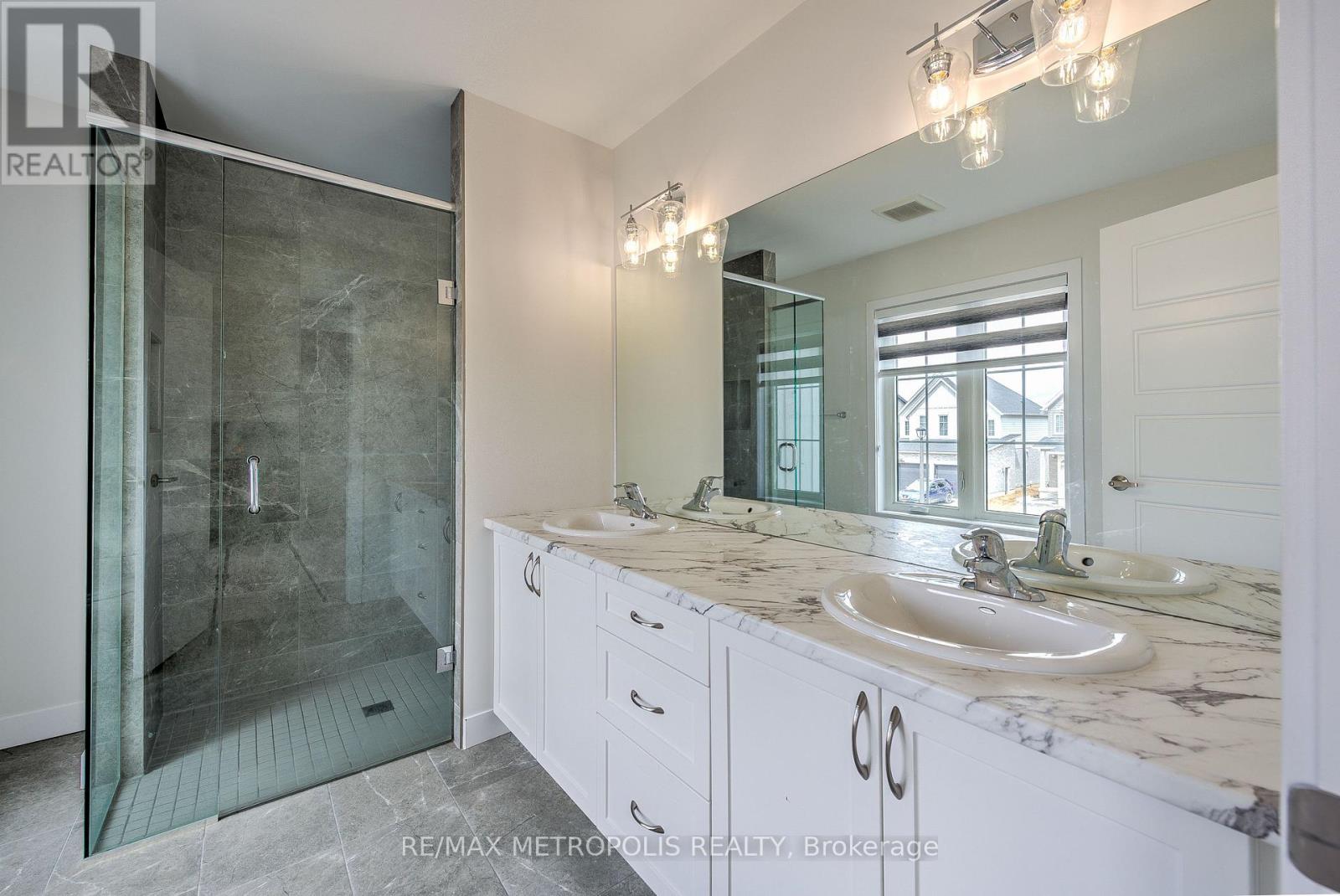 3046 Heardcreek Trail, London North, Ontario  N6G 2S7 - Photo 30 - X13546156