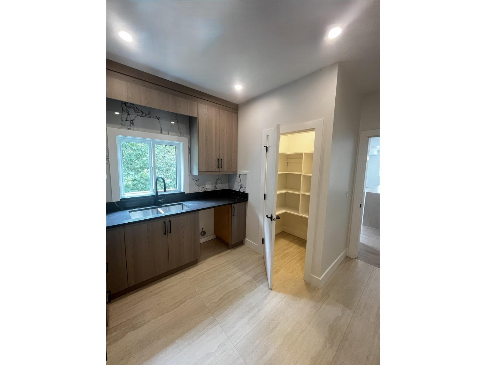8447 Forest Gate Drive, Eastern Hillsides, Chilliwack, British Columbia  V4Z 0C7 - Photo 15 - R3144070