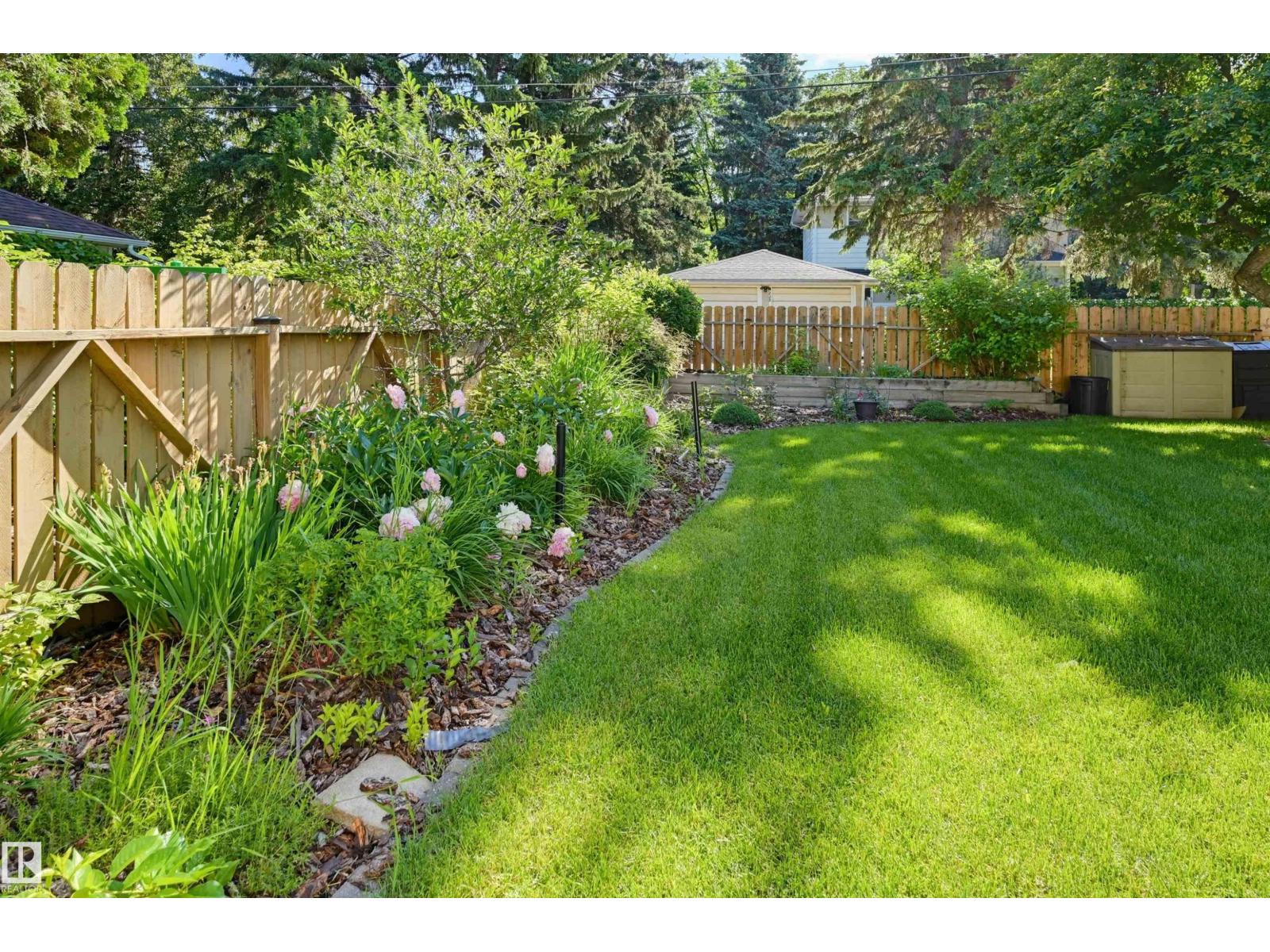 9247 148 St NW, Edmonton, Alberta  T5R 1A4 - Photo 36 - E4498019
