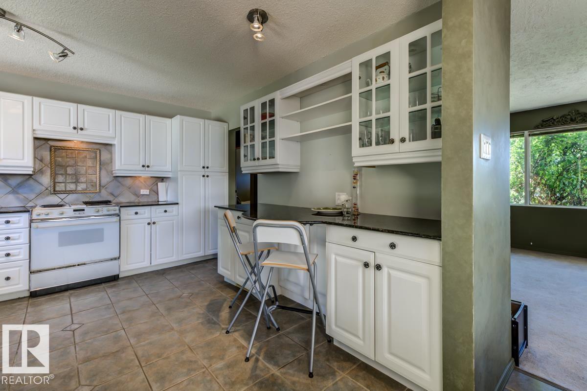 14412 85 Ave NW, Edmonton, Alberta  T5R 3Z3 - Photo 16 - E4498023
