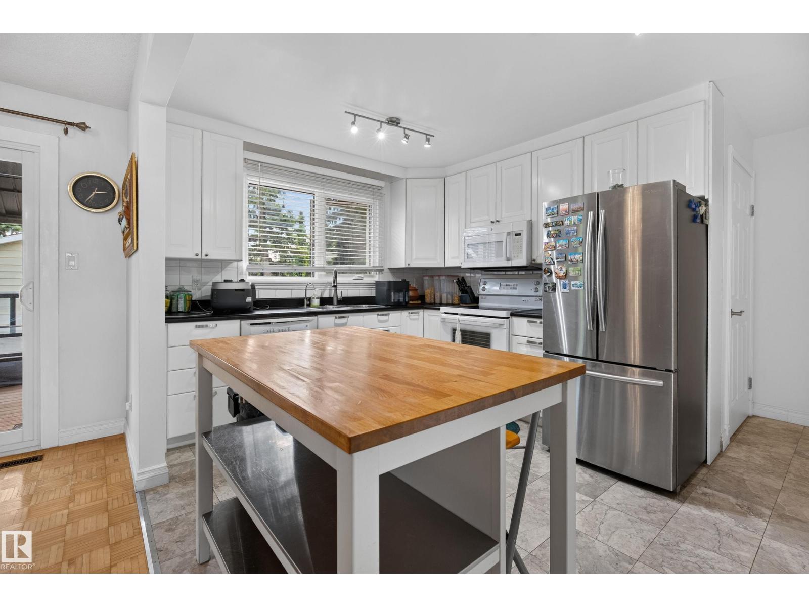 18509 92a Av NW, Edmonton, Alberta  T5T 1P5 - Photo 12 - E4498022