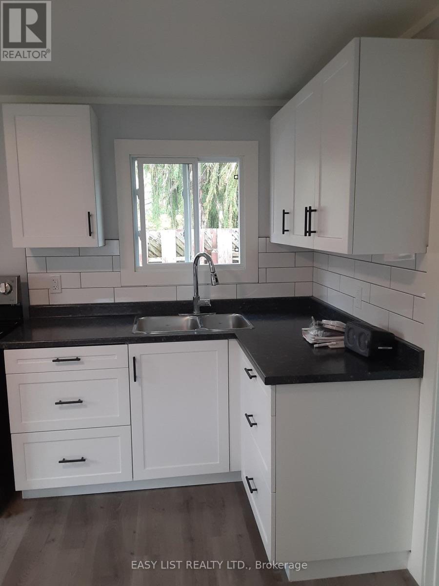 339 Green Street, Saugeen Shores, Ontario  N0H 2C0 - Photo 24 - X13498984