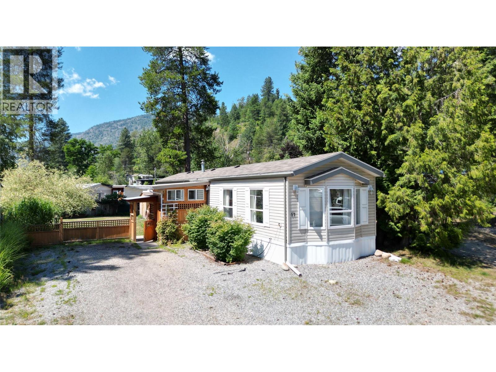 500 16TH Avenue Unit# 57, Genelle, British Columbia